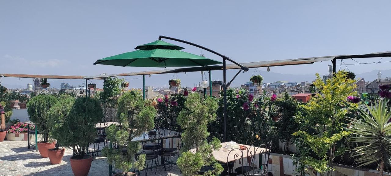 Nepalaya Hotel Kathmandu Exterior foto